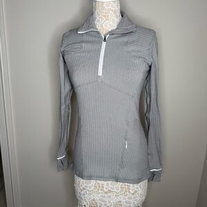 Lululemon Kanto Catch Me Herringbone Gray Pullover Size 6